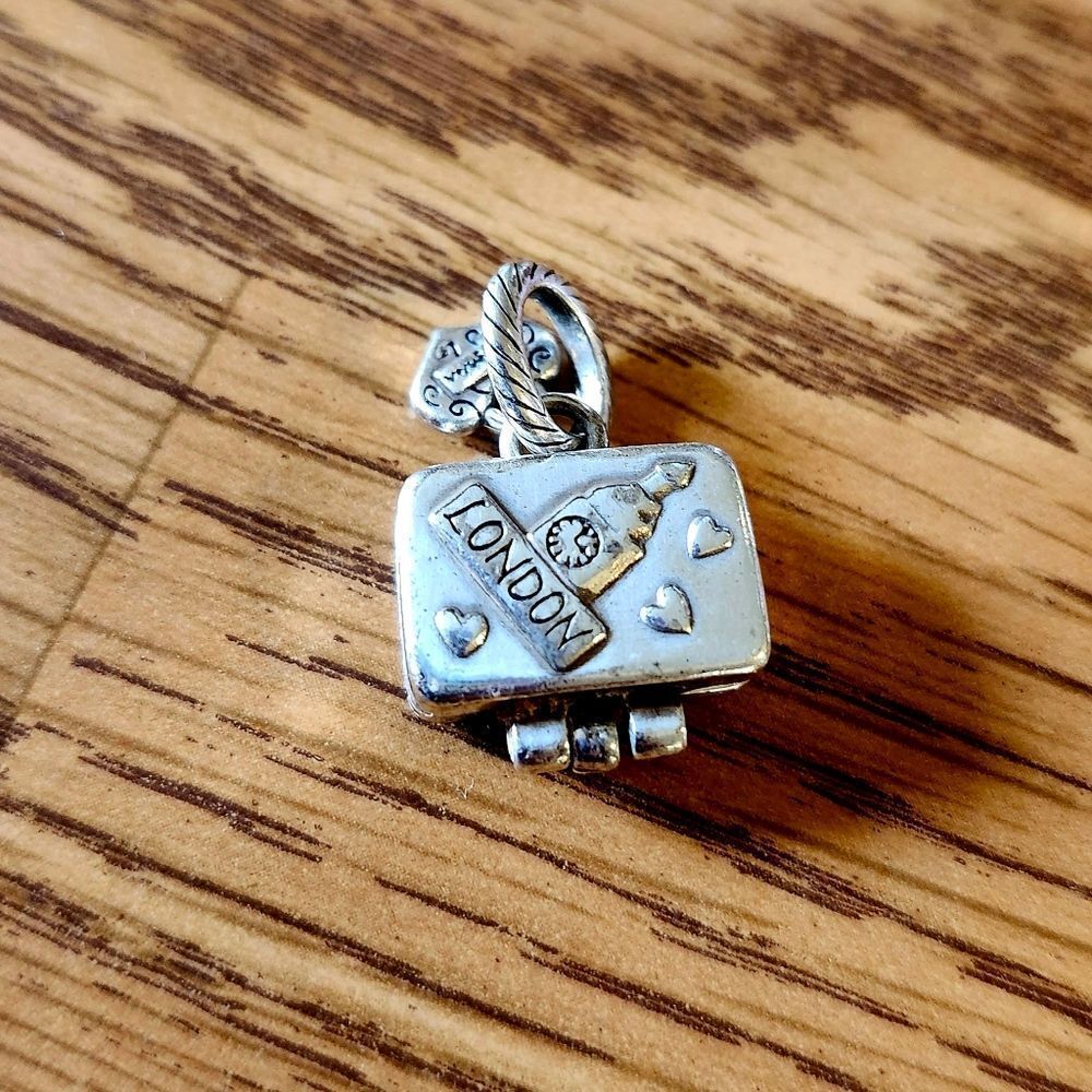 BRIGHTON WEDDING CHARMS, $22 Each! - Picture 5 of 12